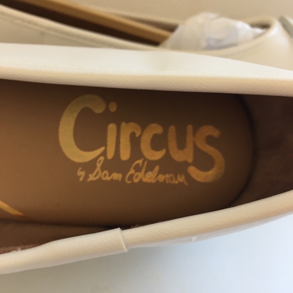 Circus by Sam Edelman Colleen Ballet Flat Comfort Shoe - Picture 12 of 16